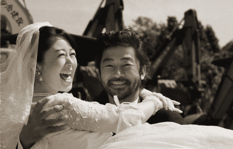 沖縄の死生観を描いた長編映画『かなさんどー』先行公開で大ヒット
